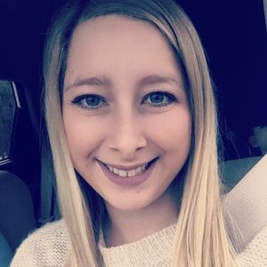 Meet your Posher, Kara